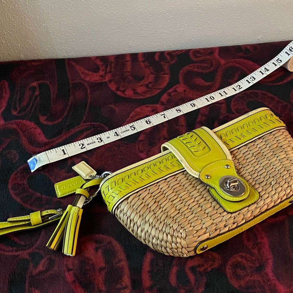 Coach straw lime green clutch